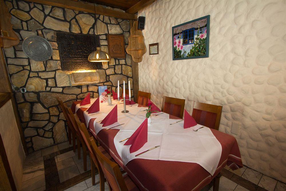 Hotel Rhein-Mosel-View Urbar  Exterior photo